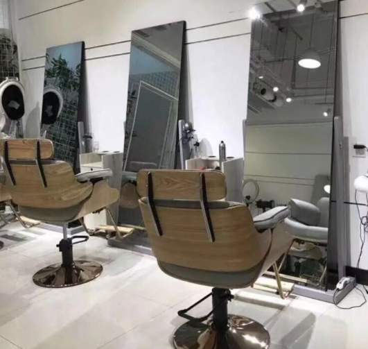 model kaca cermin barbershop