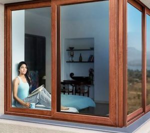 jendela kaca rumah kayu