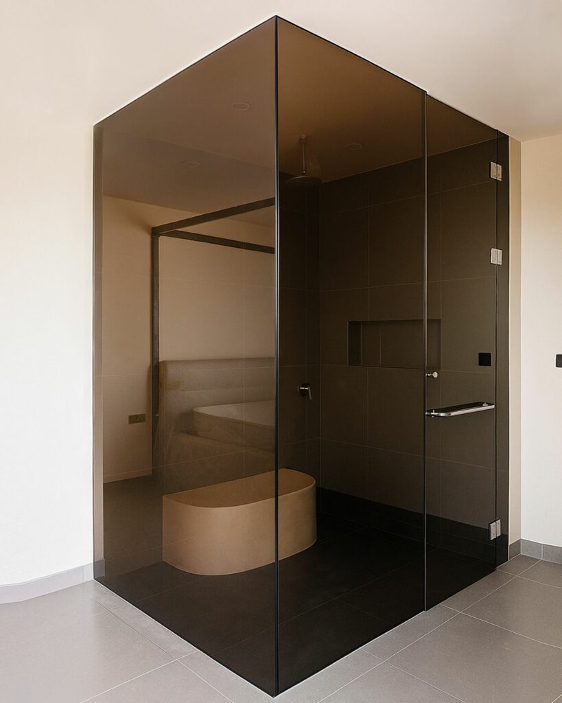 Dinding Kaca Frameless